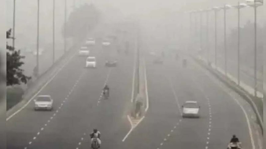 दीवाली बाद धुंध में घिरा गुरुग्राम, AQI में रातोंरात 75 अंकों की उछाल, हवा ‘बेहद खराब’ श्रेणी में पहुंची