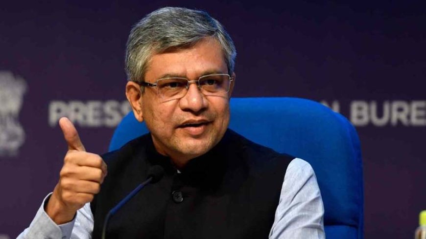 8वें वेतन आयोग की सिफारिशें 1 जनवरी 2026 से लागू हो सकती हैं, केंद्रीय कर्मचारियों के लिए बड़ी खबर