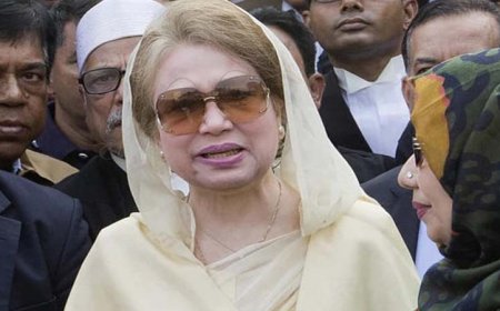 पूर्व बांग्लादेश प्रधानमंत्री खालिदा ज़िया की हालत ‘बेहद नाज़ुक’, करीबी सहयोगी का बयान