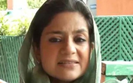 हिजाब खींचने के विवाद में इल्तिजा ने नीतीश के खिलाफ पुलिस शिकायत दर्ज कराई