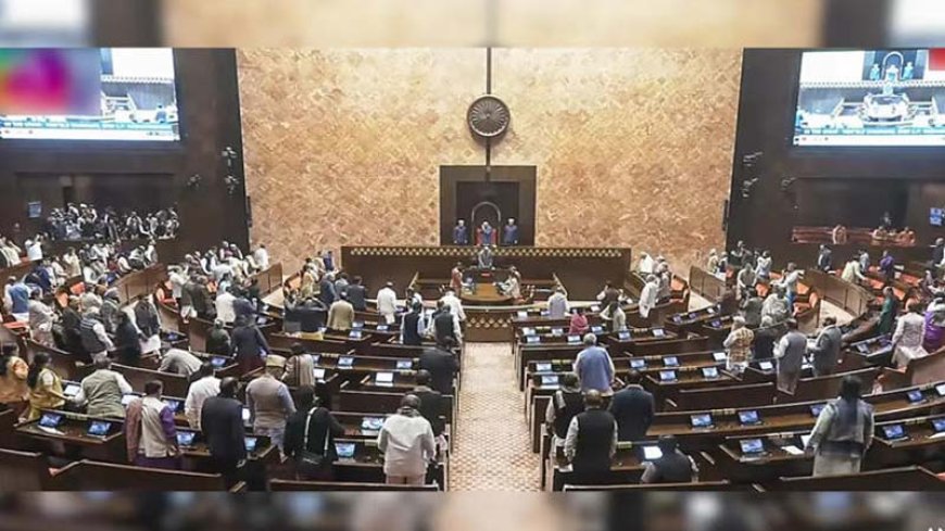 केंद्र और विपक्ष के बीच बहस के बीच संसद के शीतकालीन सत्र में 8 विधेयक पारित