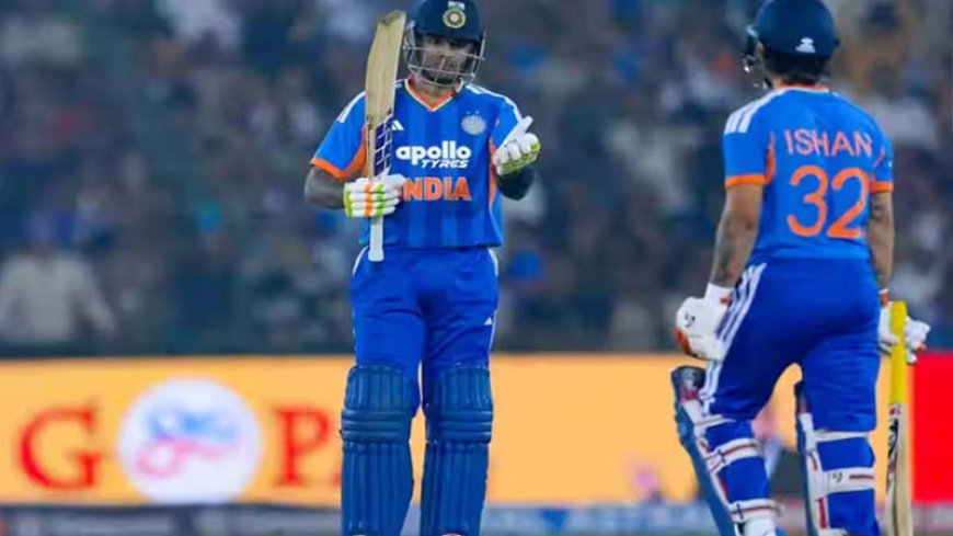 ‘इनके खिलाफ तो शायद 300 भी कम पड़ जाएं..!’— IND vs NZ दूसरे T20I के बाद ईशान किशन और सूर्यकुमार पर बोले NZ कप्तान मिशेल सैंटनर