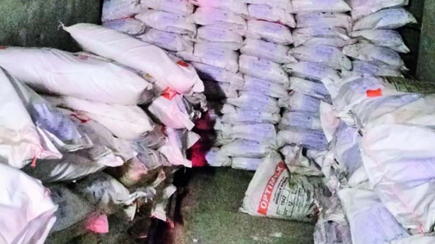गणतंत्र दिवस की पूर्व संध्या पर राजस्थान के खेत से 10,000 किलो विस्फोटक बरामद, एक गिरफ्तार