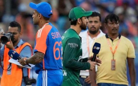 टी20 वर्ल्ड कप: पाकिस्तान के प्रधानमंत्री ने भारत के बहिष्कार के रुख में बदलाव से किया इनकार