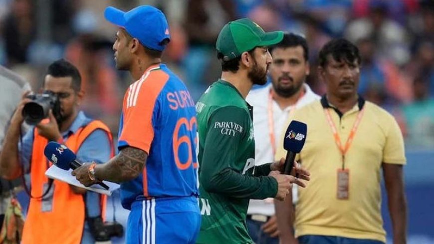 टी20 वर्ल्ड कप: पाकिस्तान के प्रधानमंत्री ने भारत के बहिष्कार के रुख में बदलाव से किया इनकार