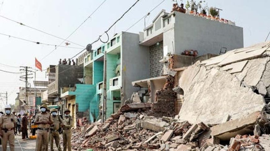 राजकोट में अब तक का सबसे बड़ा अतिक्रमण हटाओ अभियान, 1,300 से ज्यादा मकान ध्वस्त, भारी पुलिस तैनाती
