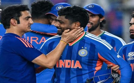 टी20 वर्ल्ड कप जीत के बाद गौतम गंभीर ने इन दो लोगों को समर्पित की ट्रॉफी, मुश्किल समय में साथ देने वाले का भी किया जिक्र