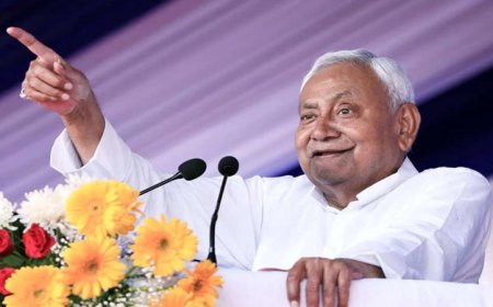 राज्यसभा जाने के सवाल पर यात्रा के दौरान खामोश रहे नीतीश, सहयोगियों के बयानों से बढ़ी अटकलें