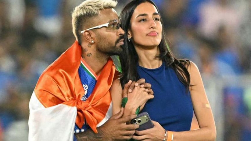Hardik Pandya की मुश्किलें बढ़ीं: टी20 वर्ल्ड कप जीत के जश्न के दौरान तिरंगे के कथित अपमान पर शिकायत दर्ज