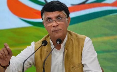 Supreme Court of India ने पवन खेड़ा की जमानत पर लगाई रोक, असम सरकार की याचिका पर सुनवाई