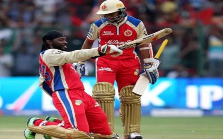 कैसे Chris Gayle को RCB ने किया था साइन.. कर्ज और बिल चुकाने की मजबूरी ने बदली किस्मत..!