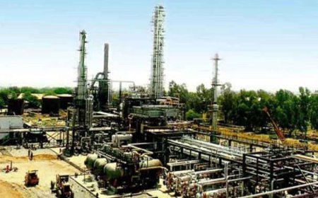 अमेरिका-ईरान शांति वार्ता से पहले पाकिस्तान में अटक रिफाइनरी बंद, वार्ता पर भी संकट के बादल