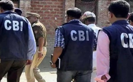 CBI का बड़ा एक्शन: तीस हजारी कोर्ट का कर्मचारी ₹20,000 रिश्वत लेते रंगे हाथ गिरफ्तार