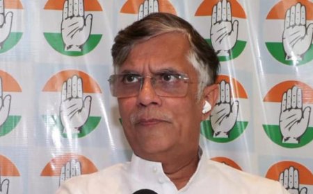 मानहानि मामले में पवन खेड़ा ने गुवाहाटी हाईकोर्ट के आदेश के खिलाफ सुप्रीम कोर्ट का रुख किया