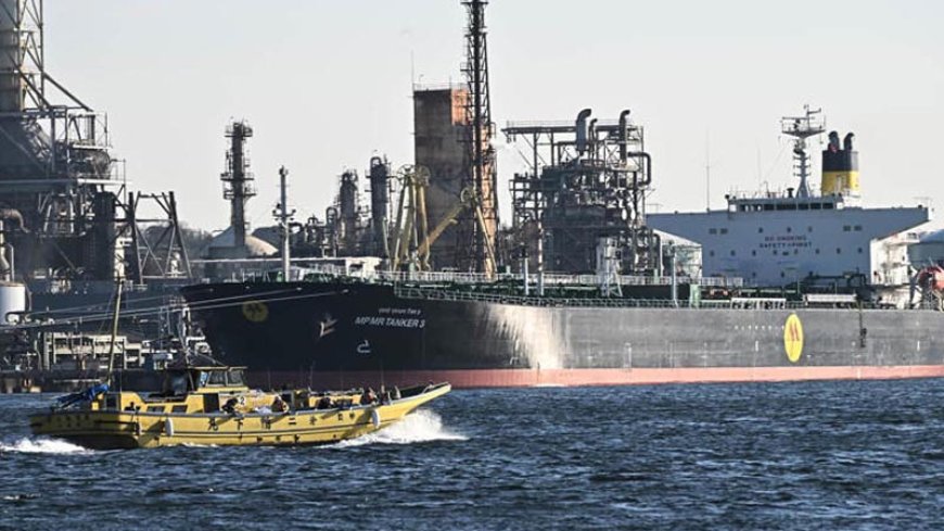 अमेरिकी छूट खत्म होने के बाद भी रूस से तेल और LPG आयात जारी रखेगा भारत: रिपोर्ट