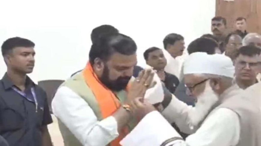 बिहार के मुख्यमंत्री सम्राट चौधरी का ‘मुस्लिम टोपी पहनने से इनकार, विवाद खड़ा