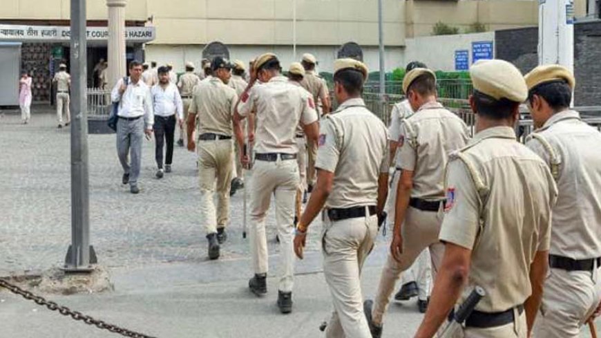 26 साल बाद न्याय: दिल्ली अदालत ने CBI के संयुक्त निदेशक और रिटायर्ड ACP को दोषी ठहराया