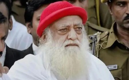 नाबालिग से दुष्कर्म मामले में उम्रकैद बरकरार, आसाराम को तुरंत सरेंडर करने का आदेश