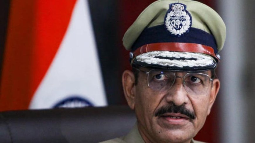 गुजरात पुलिस को मिला नया डीजीपी: अवैध बांग्लादेशी घुसपैठियों के खिलाफ अभियान चलाने वाले ज्ञानेंद्र सिंह मलिक बने पुलिस प्रमुख
