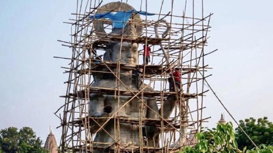 बांग्लादेश में इस्लामी कट्टरपंथियों की धमकियों से रुका भगवान राम की सबसे ऊंची प्रतिमा का निर्माण, हिंदू समुदाय का विशाल प्रदर्शन