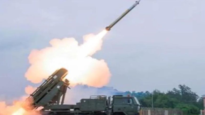 DRDO ने पिनाका लंबी दूरी के गाइडेड रॉकेट का किया सफल परीक्षण, राजनाथ सिंह ने इसे बताया 'बड़ा मील का पत्थर'