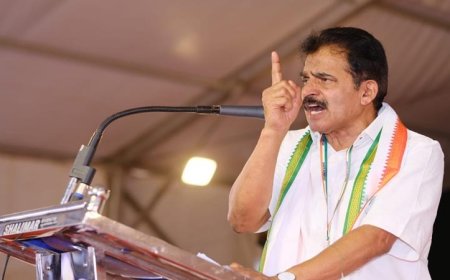 पीएम मोदी को देर रात जन्मदिन का उपहार: टीएमसी का चुनाव चिह्न और नाम फ्रीज करने पर कांग्रेस नेता वेणुगोपाल ने चुनाव आयोग प्रमुख पर साधा निशाना