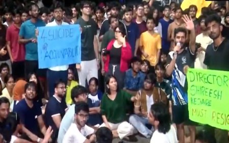 आईआईटी बॉम्बे के छात्र ने परीक्षा में चैटजीपीटी का उपयोग करते पकड़े जाने के बाद आत्महत्या की, परिसर में विरोध प्रदर्शन भड़का